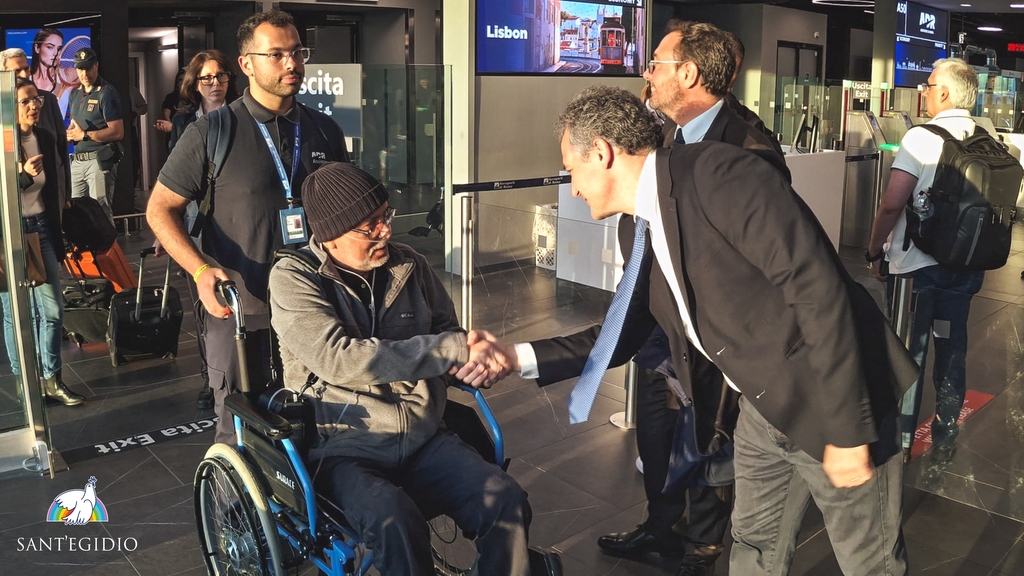 Alfredo Schiavo, en arribar a Roma després d’una llarga detenció a Veneçuela: “Sento una gran emoció de ser a Itàlia després de tants anys. Gràcies a Sant’Egidio, a Itàlia i a la meva família”