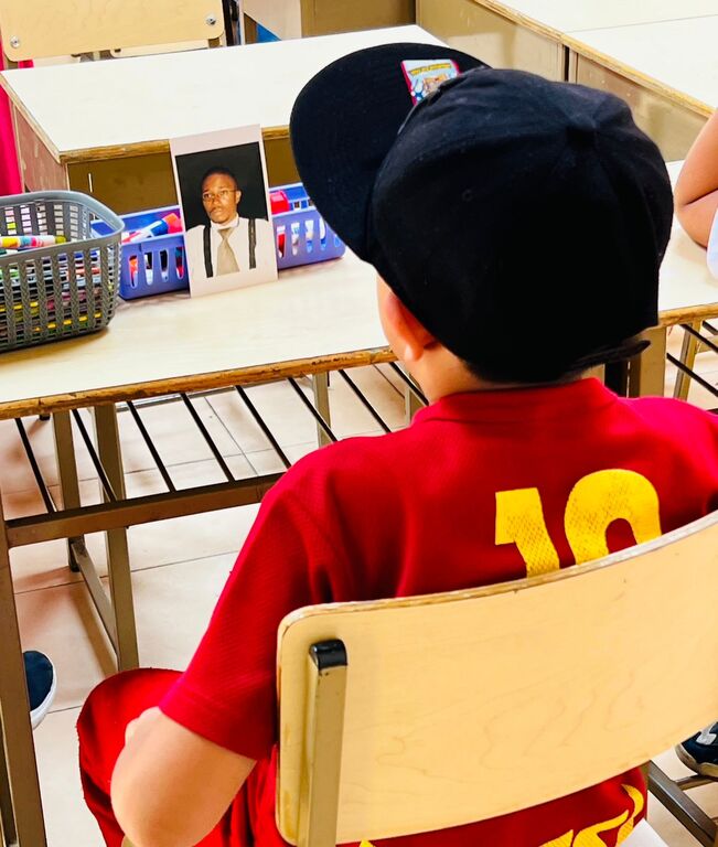 Chi ama non abbandona: l'insegnamento di Floribert Bwana Chui ai bambini della Scuola della Pace di Santa Úrsula Xitla a Città del Messico