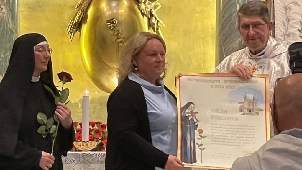 Yulija Kurochka, ukraińska uchodźczyni, nagrodzona w Cascii Międzynarodową Nagrodą Świętej Rity 