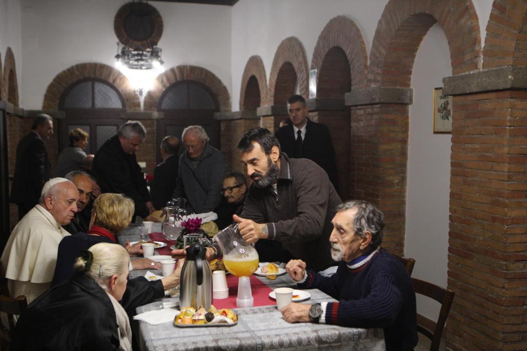 La bella casa per i senza dimora inaugurata da Papa Francesco: Palazzo Migliori, vicino al Colonnato di San Pietro